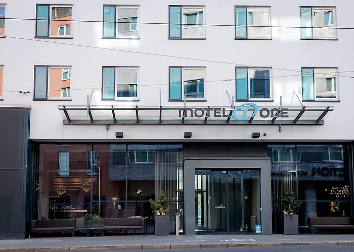 Hotel One Nuernberg-city 3*